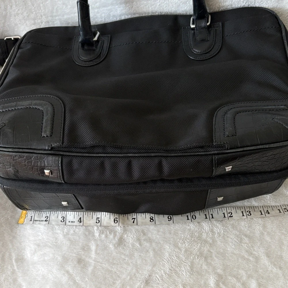 Tumi professional briefcase